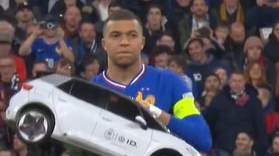 Mbappe သည်အစေးပေါ်ရှိ Remote Control Car Car Car Car Beffled မှစိတ်ရှုပ်ထွေးနေသည်