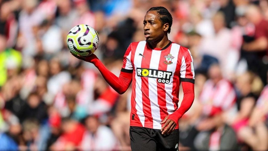 Fulham Walker-Peters ကိုစိတ်ဝင်စားသည် – ဘောလုံးသတင်းများ
