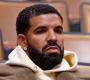 Drake သည် သူသေစေလိုသည်ဟု စွပ်စွဲထားသော Stalker ထံမှ အကာအကွယ်ကို ရယူသည်။