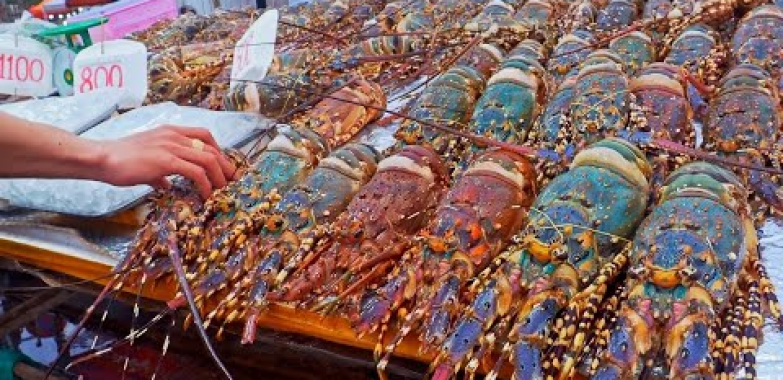 Seafood Night Market Bunn Collection! မုန့်ကြီး, ကင်ခေါင်းကိုက်, ကမာ Buns / 海鮮夜市美食! 海鮮夜市美食, 火烤龍蝦, 蚵仔包