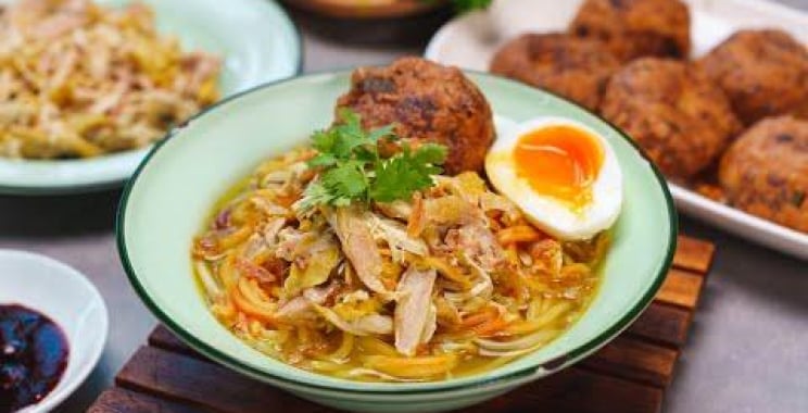 Scratch မှ Mee Soto Ayam လုပ်နည်း